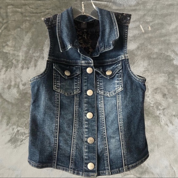 Jessica Simpson Snap Button Up Jean Vest Crochet Back Size Small - Picture 1 of 8